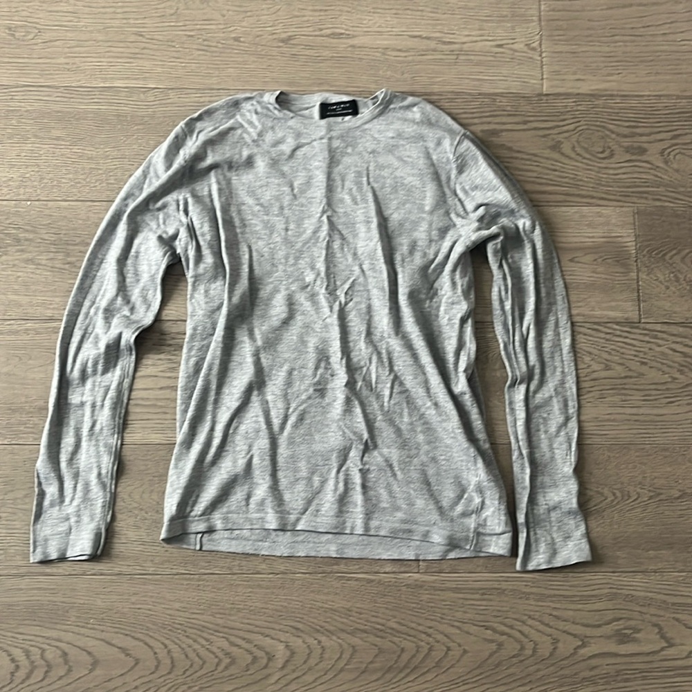 Zara men’s sweater small